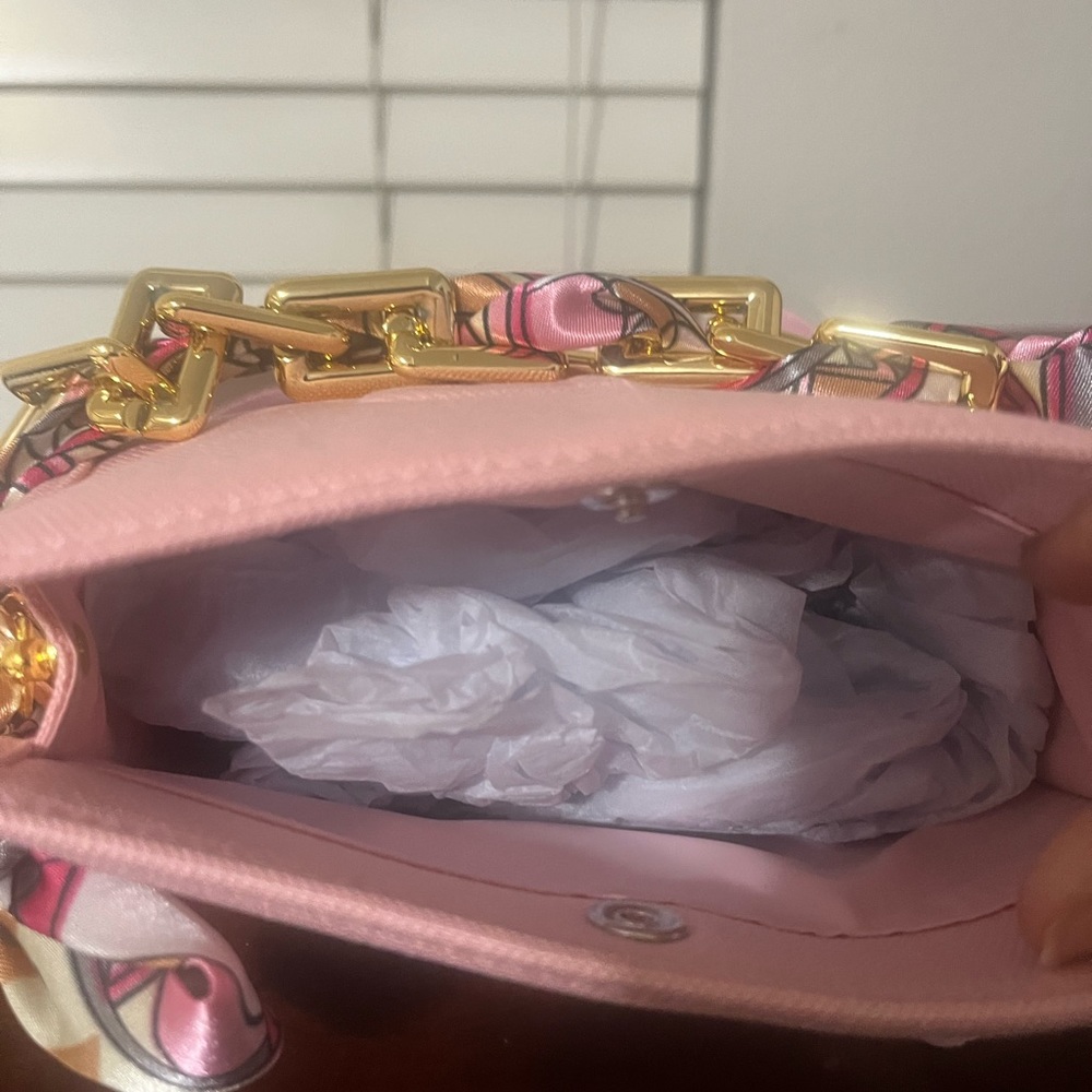 Mini/ small sized Christian Dior bag - Picture 4 of 4